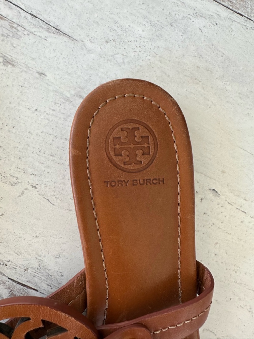 Tory Burch • Miller Logo Thong Sandal - Picture 3 of 9
